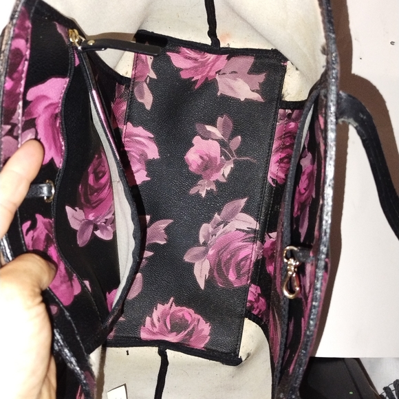 Kate Spade Tote - Picture 10 of 11